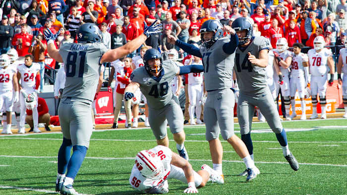 Illinois Wisconsin upset Vegas Week 8